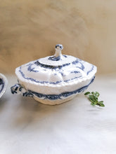 Load image into Gallery viewer, Blue and White Antique Lidded Turine